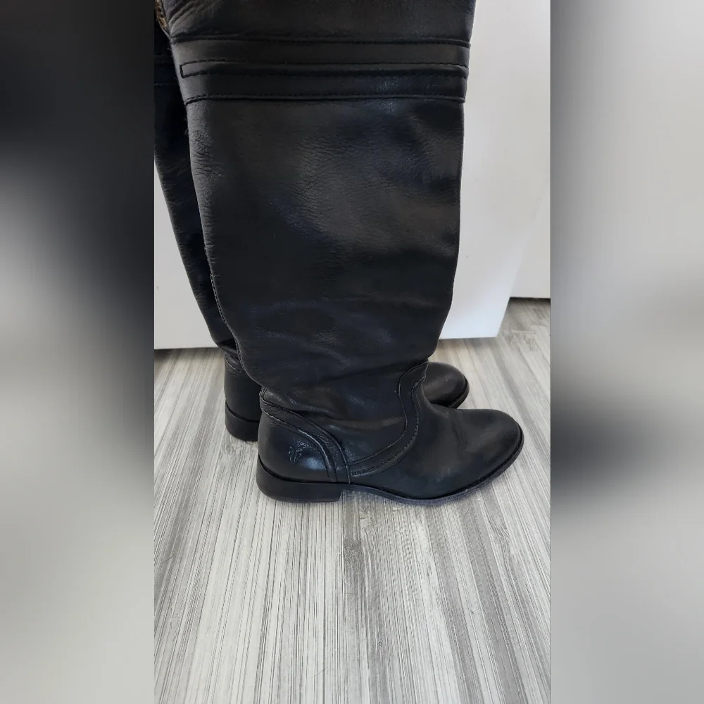 Frye pull on boots - Picture 4 of 6